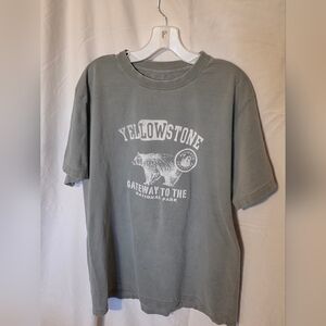 Yellowstone Graphic Tee - Gray